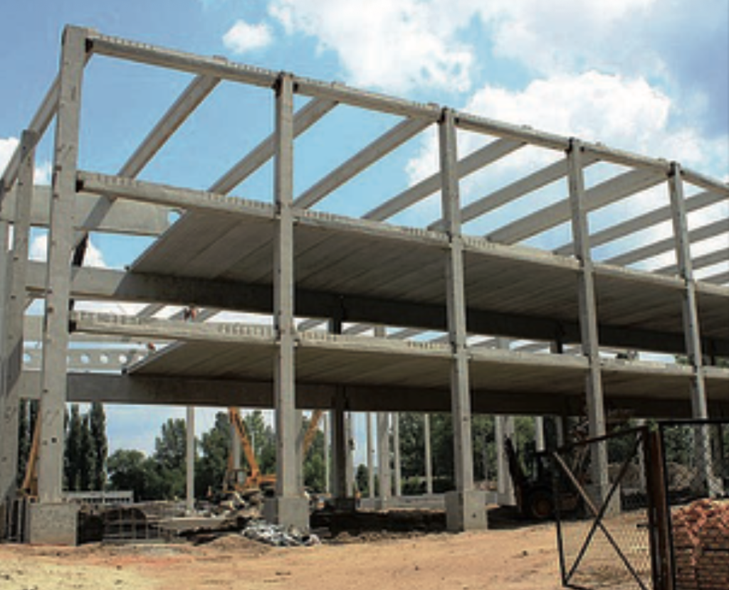 Manufacturing and installation of metal structures for a shopping and entertainment complex